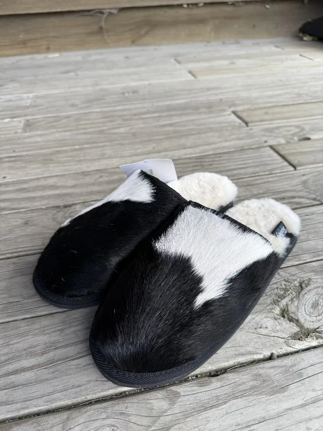 Black and White Calfskin Scuffs