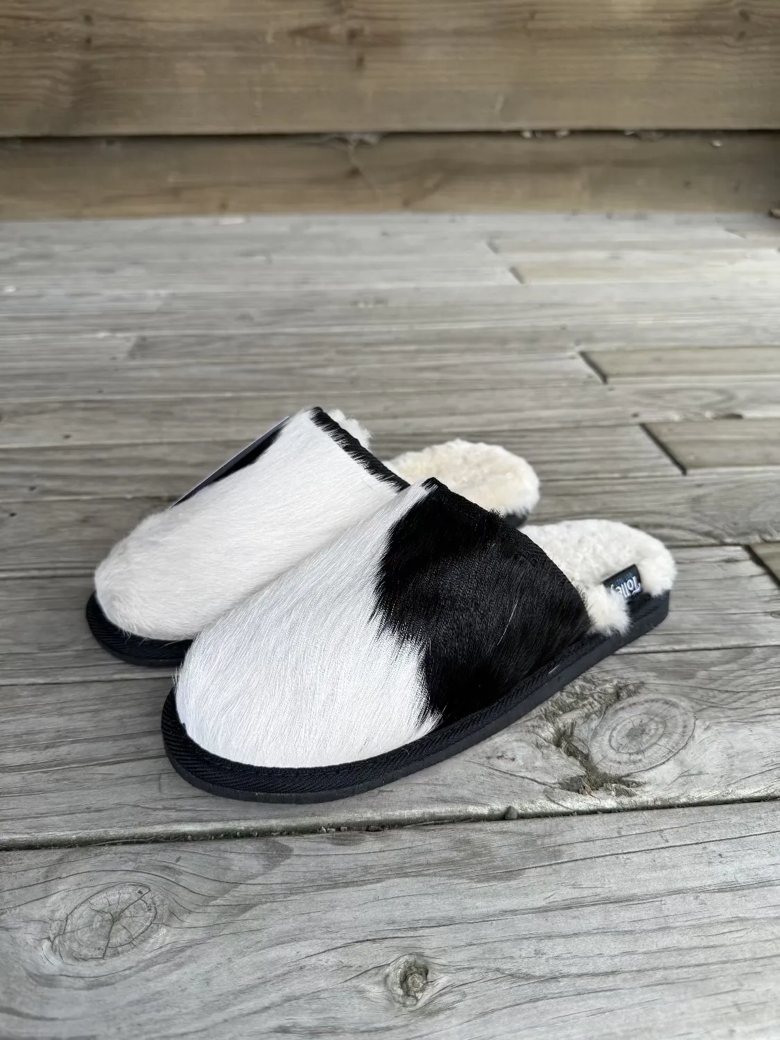 Black and White Calfskin Scuffs