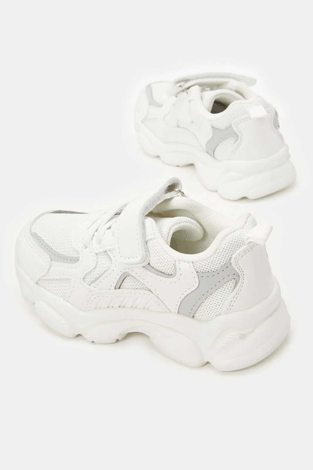 Boys White Material Block Trainer