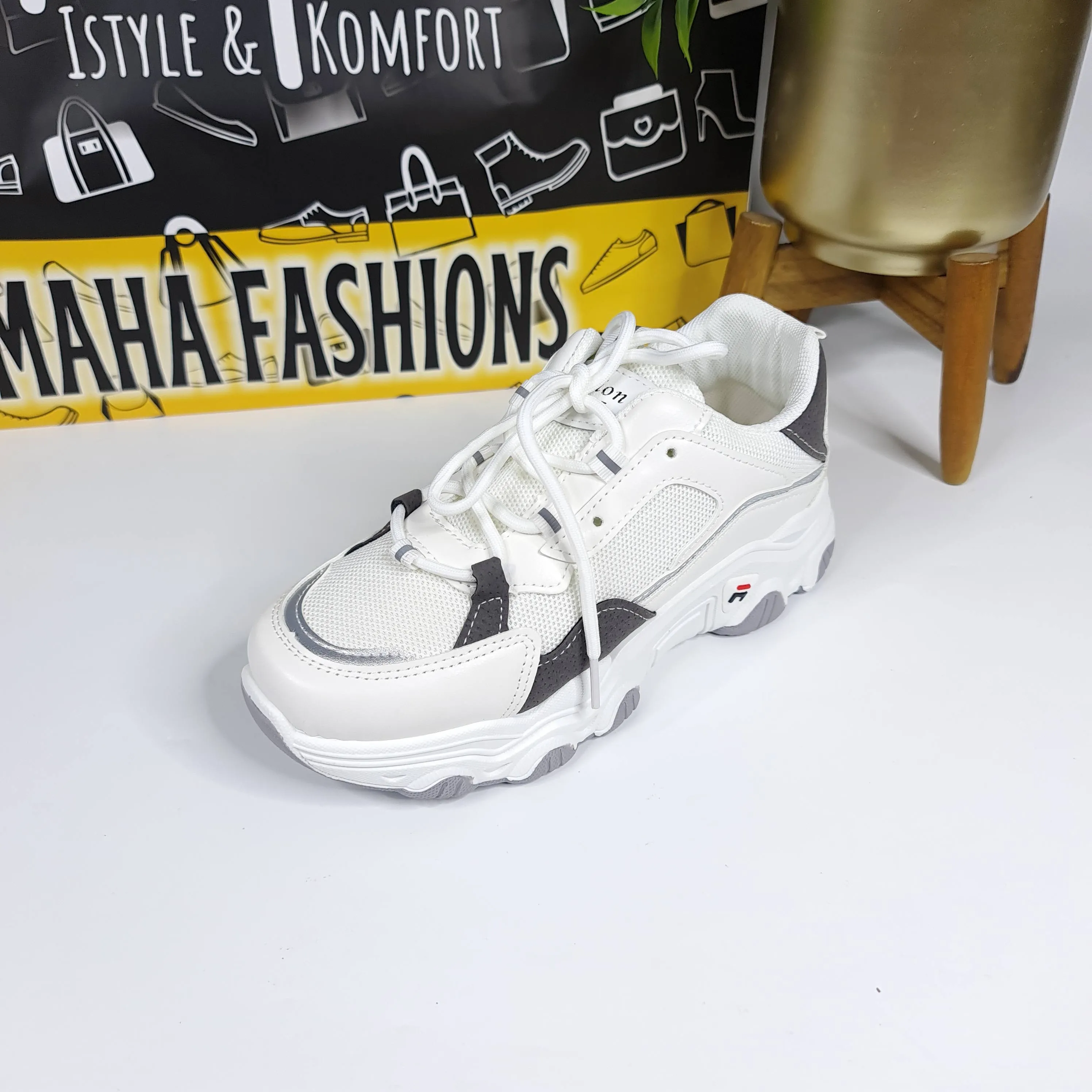 Contrast Women Sneakers