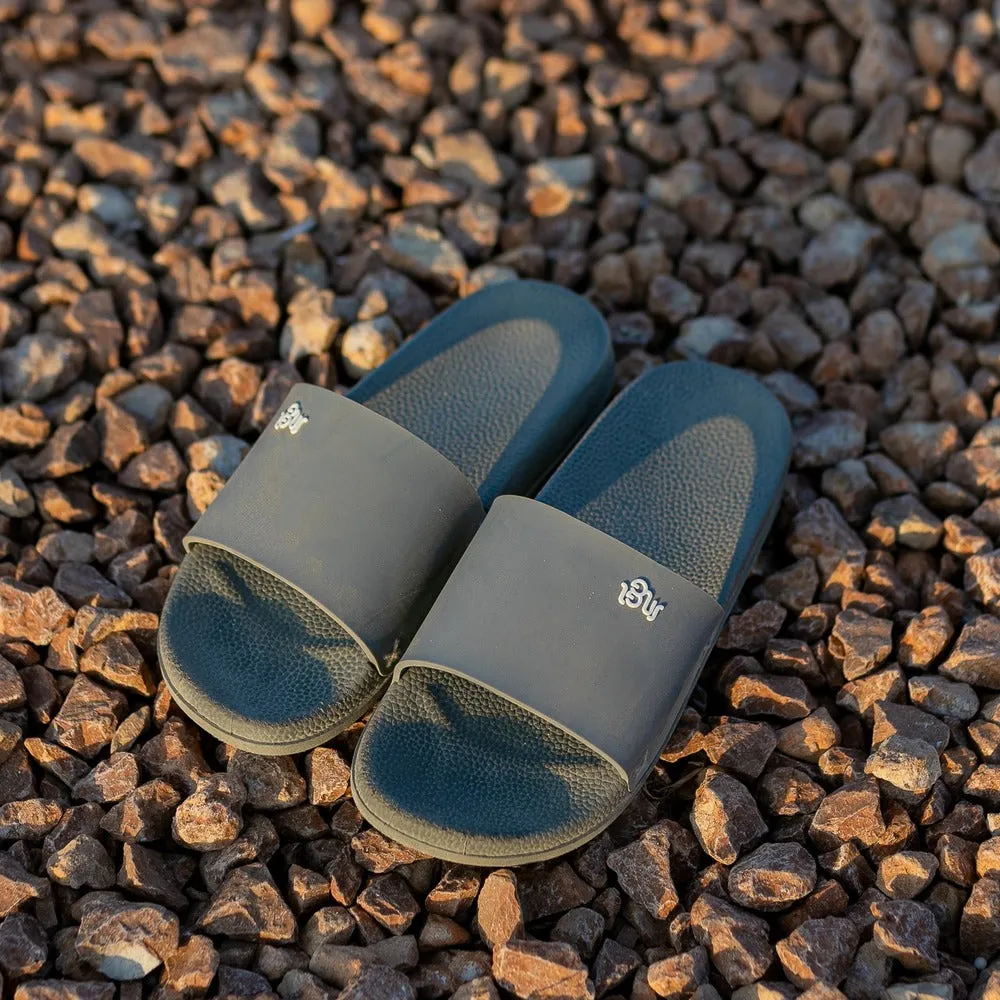 Grey men Slipper