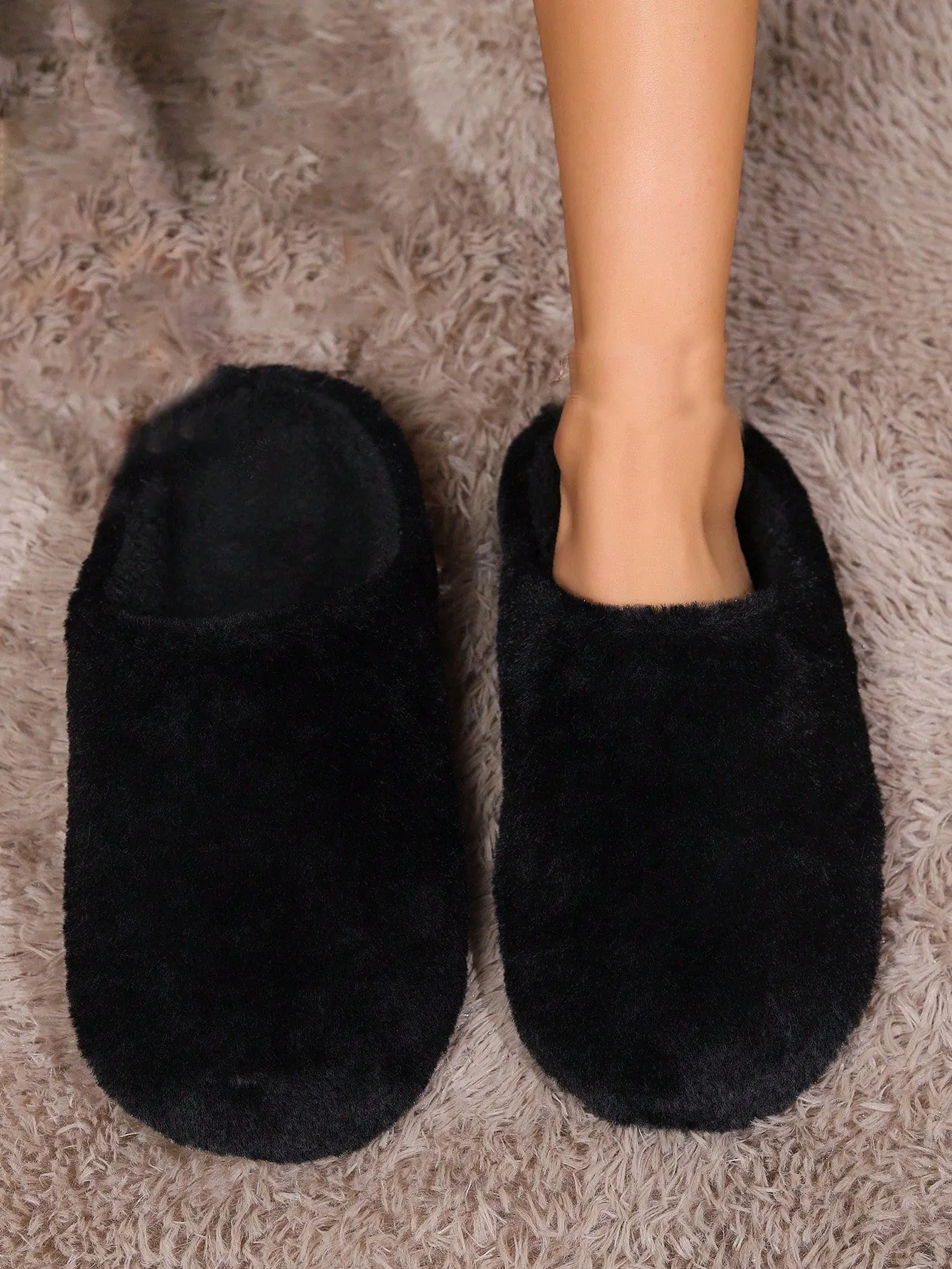 Men's Winter Black Indoor Slippers With Soft Soles, Non-Slip And Warm Plush Home Shoes