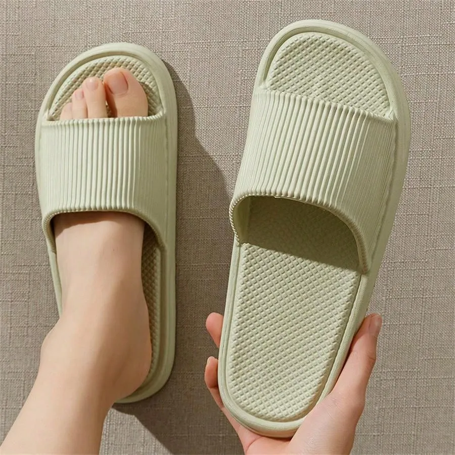 Summer Couples EVA Indoor Slippers For Home Use, Breathable And Quick-Drying Bath Anti-Slip Slippers For Women And Men