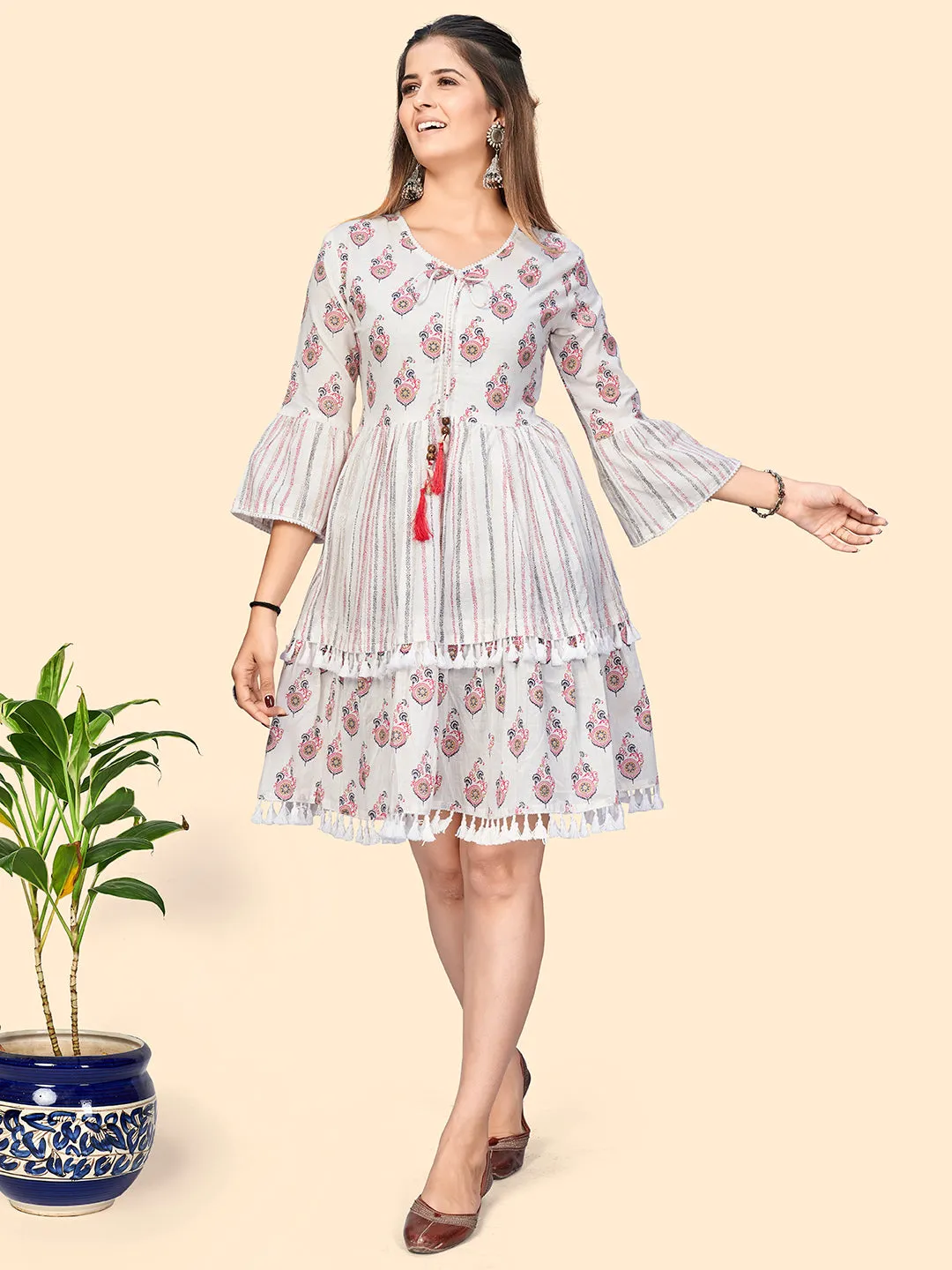 Women'S Print & Lace Insertion A-Line Cotton White & Pink Stitched Dress