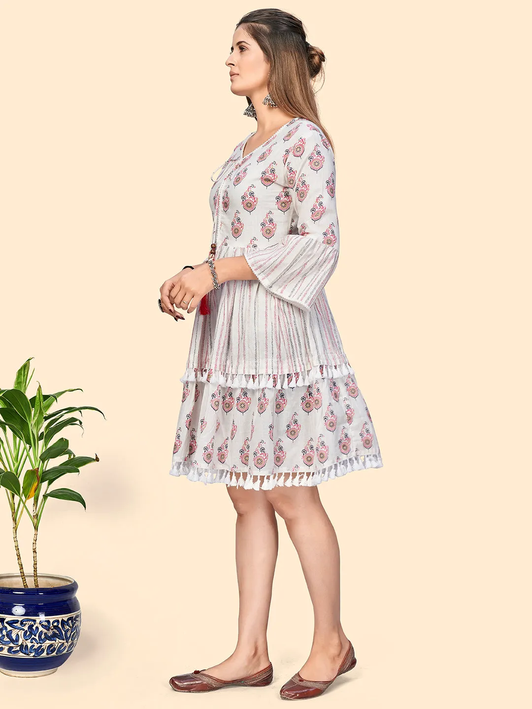 Women'S Print & Lace Insertion A-Line Cotton White & Pink Stitched Dress