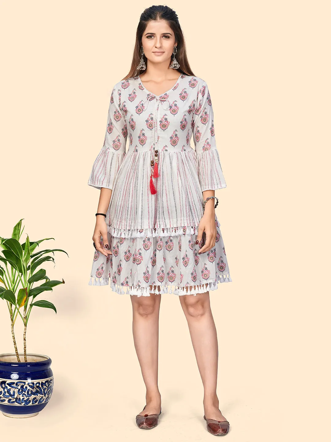 Women'S Print & Lace Insertion A-Line Cotton White & Pink Stitched Dress