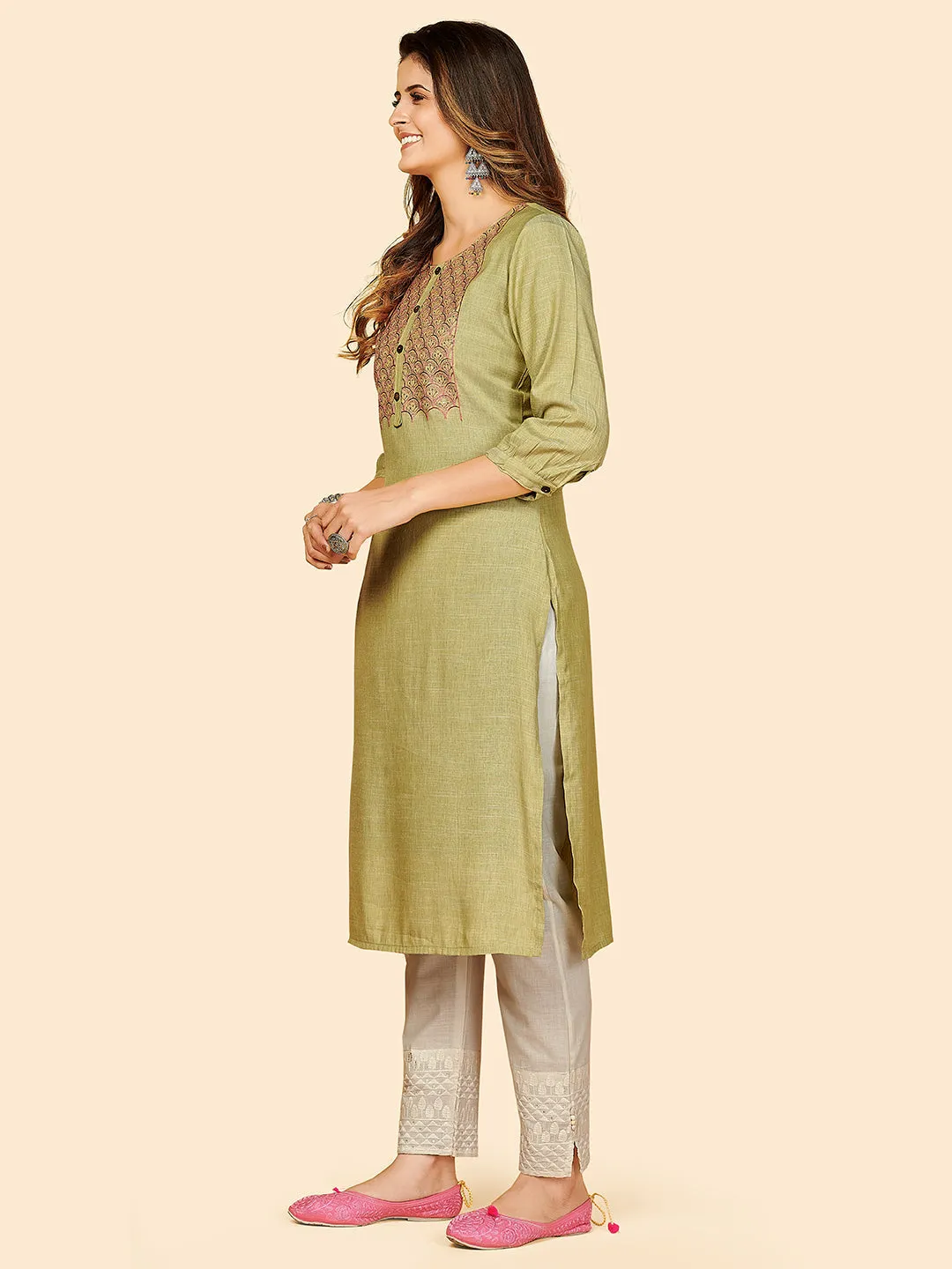 Women'S Solid & Sequience Work Straight Rayon Green Stitched Kurta