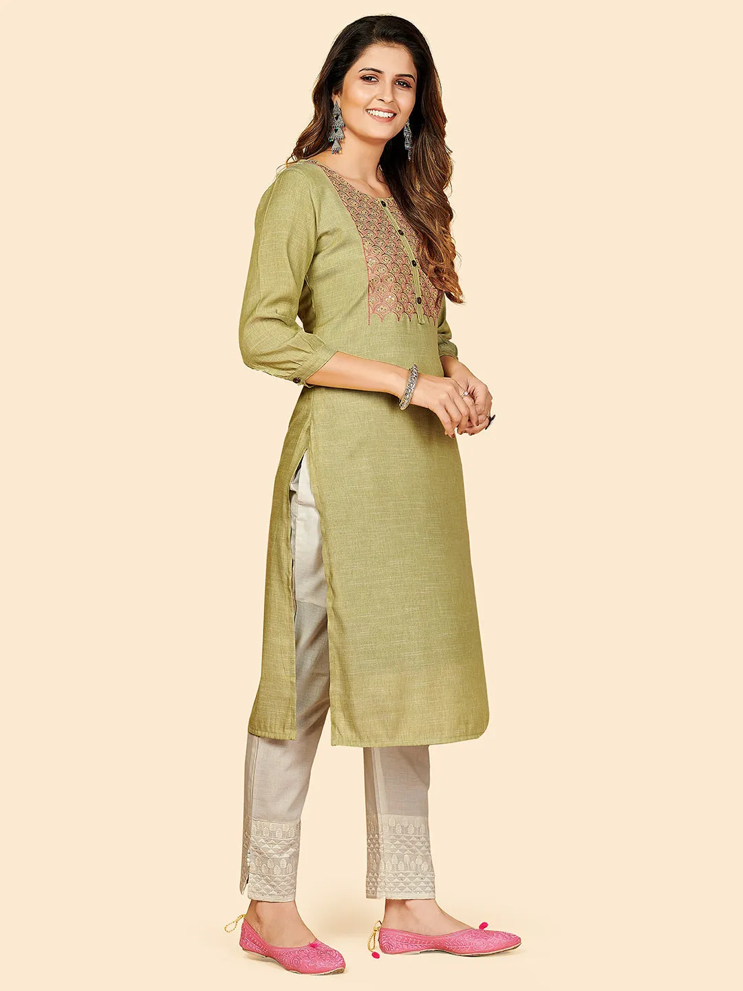 Women'S Solid & Sequience Work Straight Rayon Green Stitched Kurta