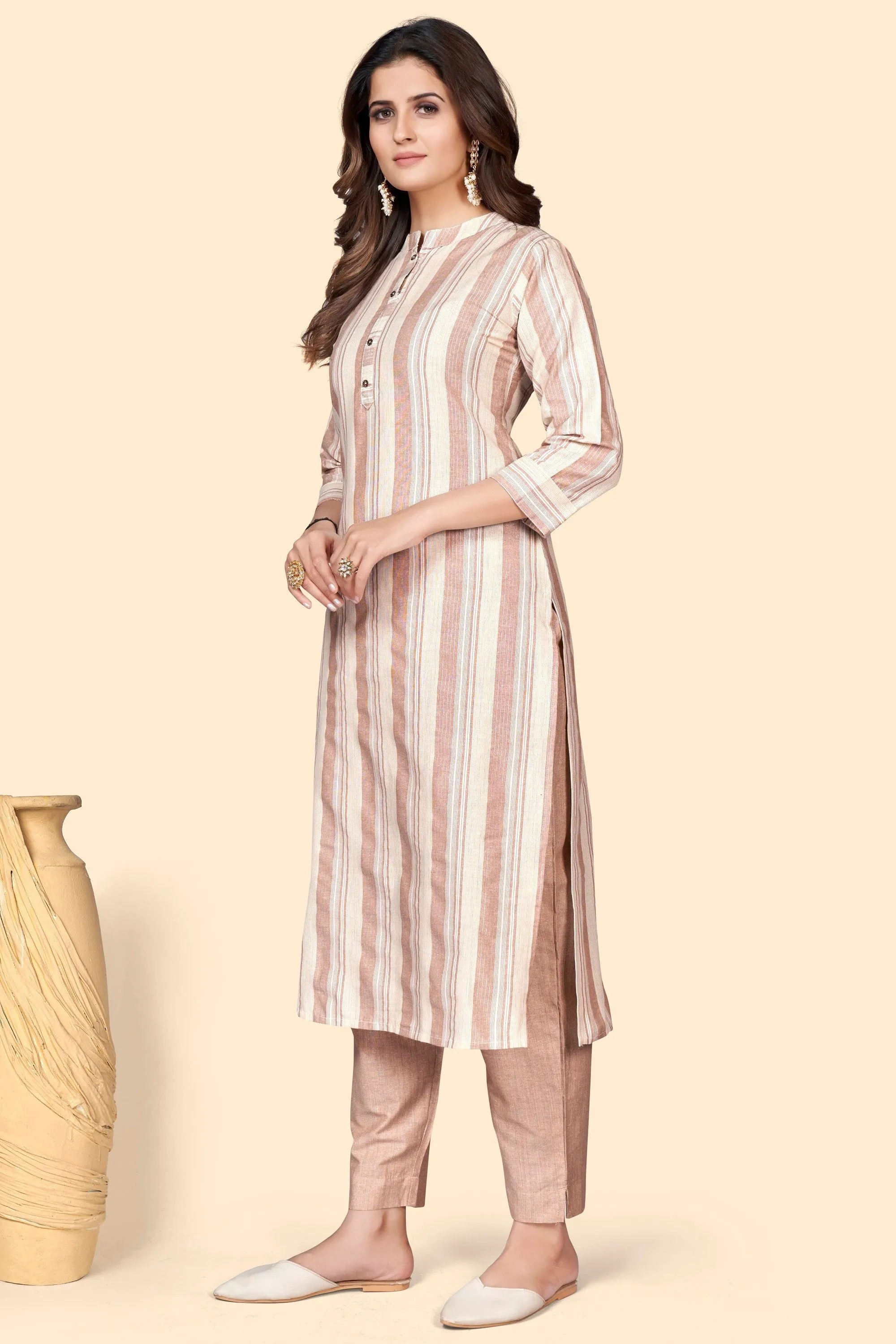 Women'S Striped Print Straight Cotton Blend Brown Stitched Kurta With Pant