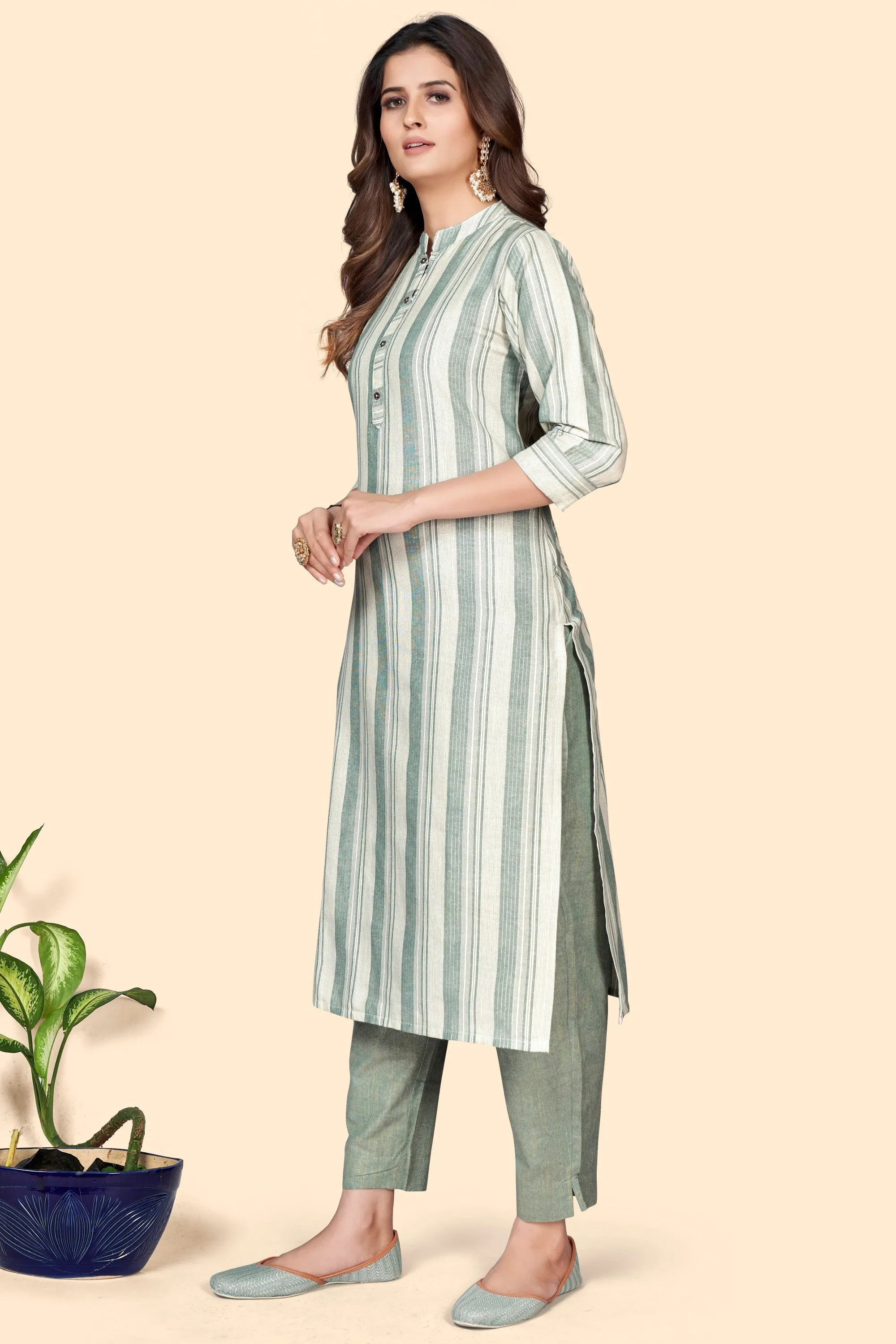 Women'S Striped Print Straight Cotton Blend Pista  Stitched Kurta